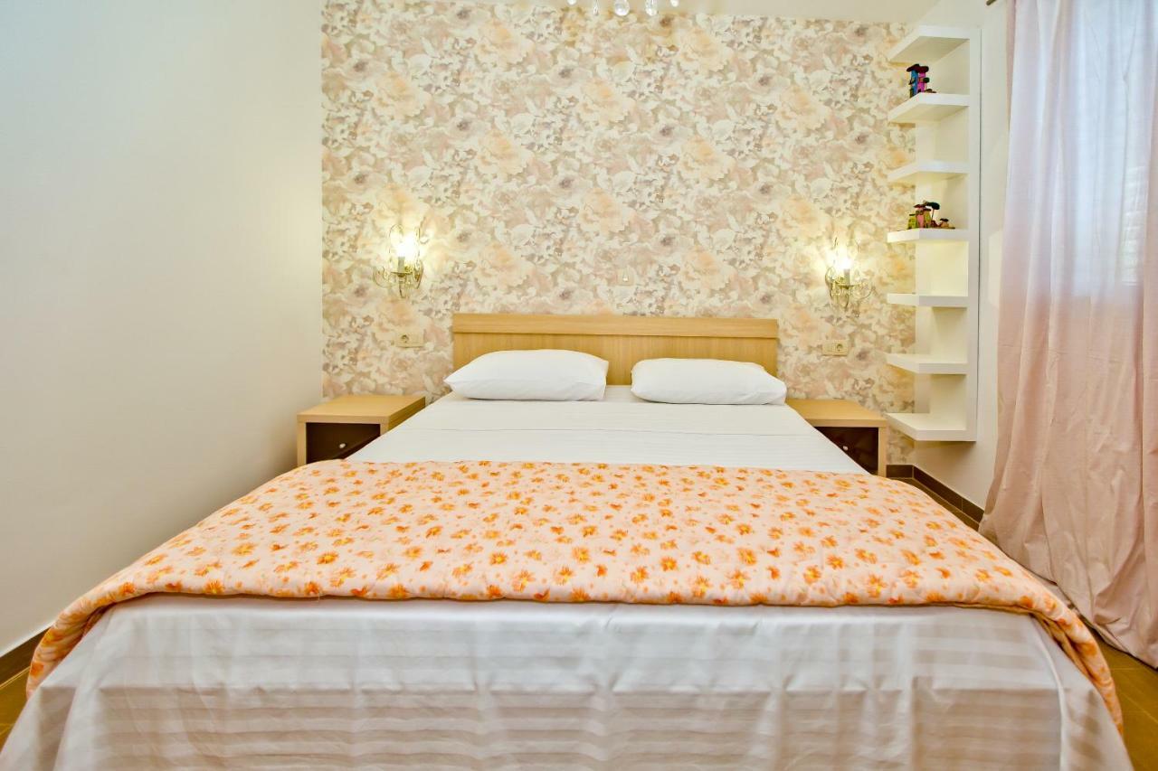 Island Hvar Seaside Villa Levanda With Beach, Pool & Seaview Hvar Town Exterior photo
